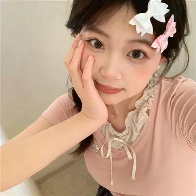 诡替身海报